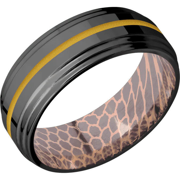 8mm wide Flat Double Stepped Edges Black Titanium Ring with Polish Finish / One 1mm Centered Metallic Yellow Cerakote Inlay / Superconductor Sleeve