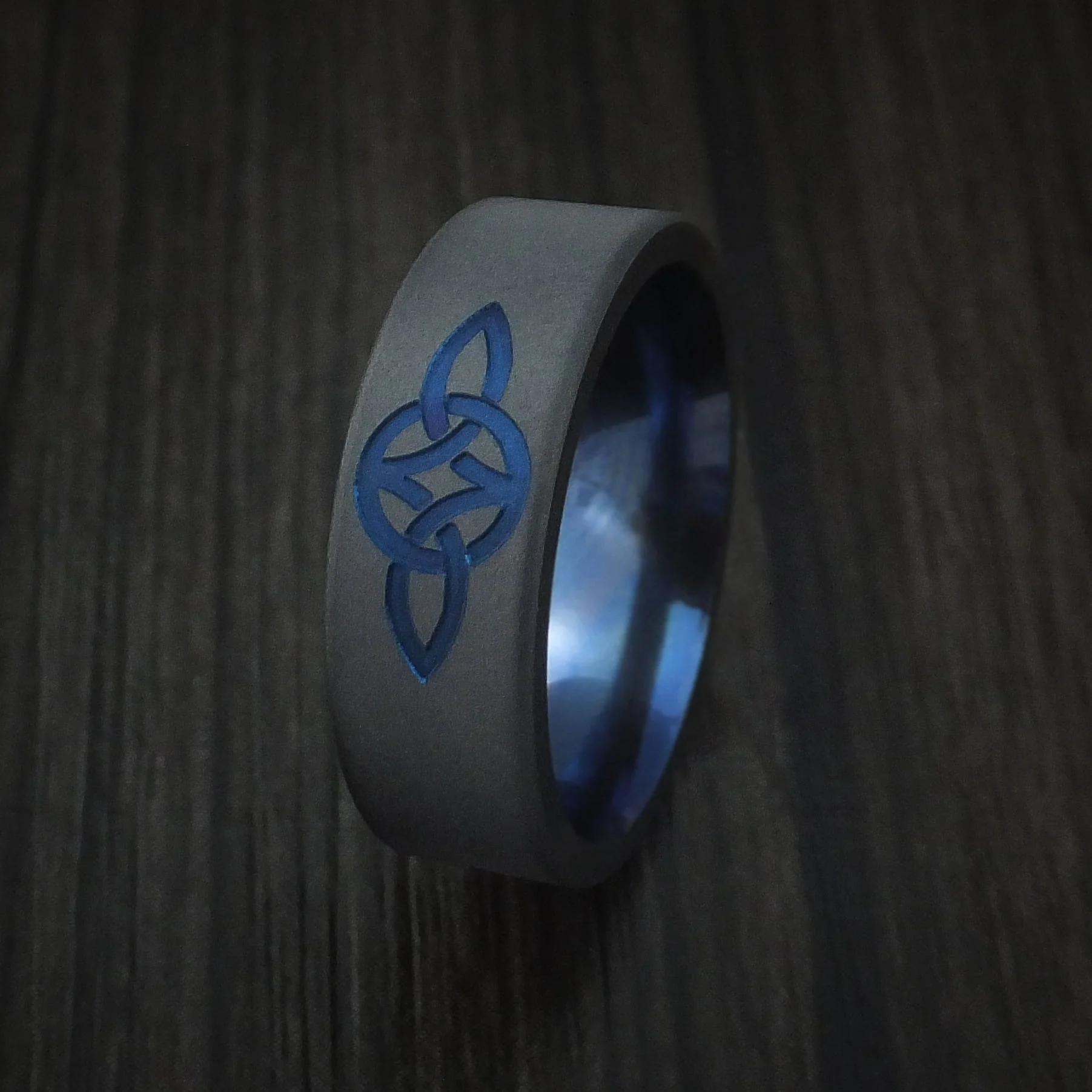 Black Zirconium Celtic Knot Men's Ring with Anodized Sleeve Custom Made Band - Image 4