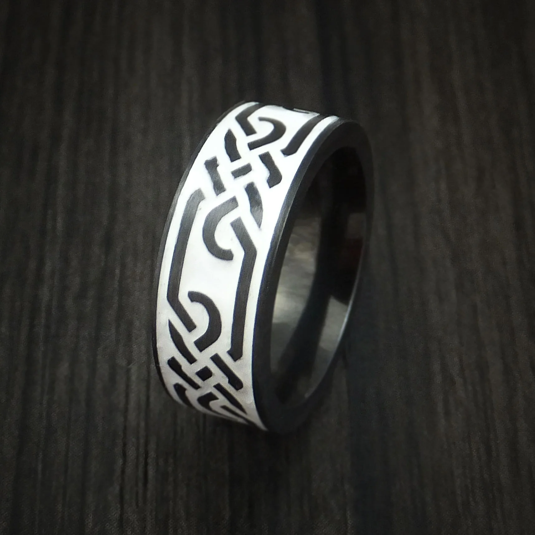 Black Zirconium Celtic Trinity Men's Ring Irish Knot Design Band - Image 4