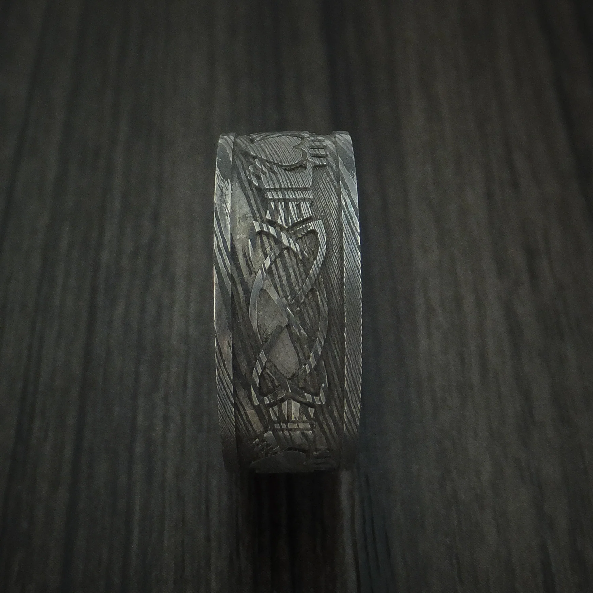 Damascus Steel Celtic Claddagh Men's Ring Design with Hardwood Sleeve - Image 3