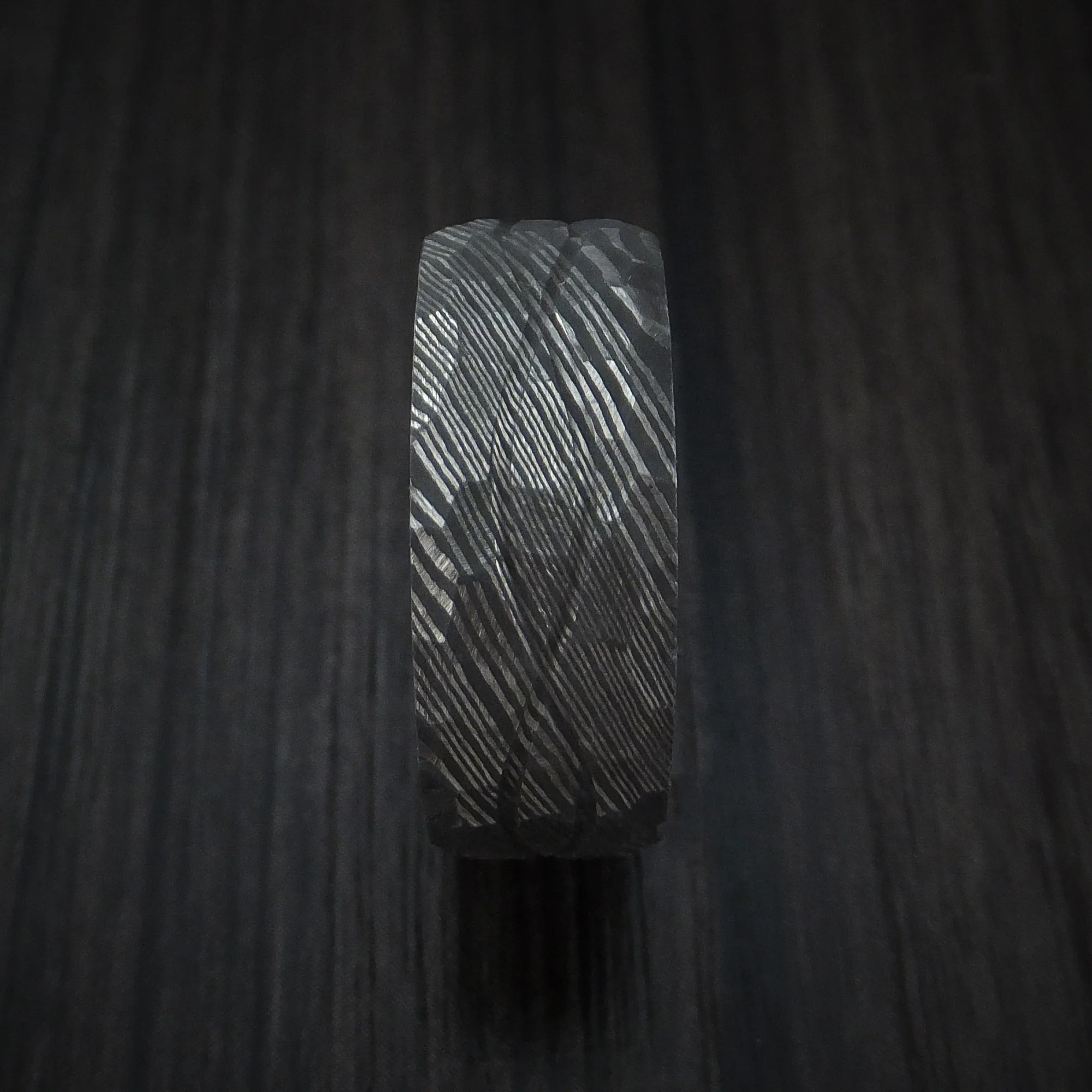 Damascus Steel Hammered Celtic Knot Men's Ring Infinity Design with Anodized Sleeve Wedding Band - Image 3
