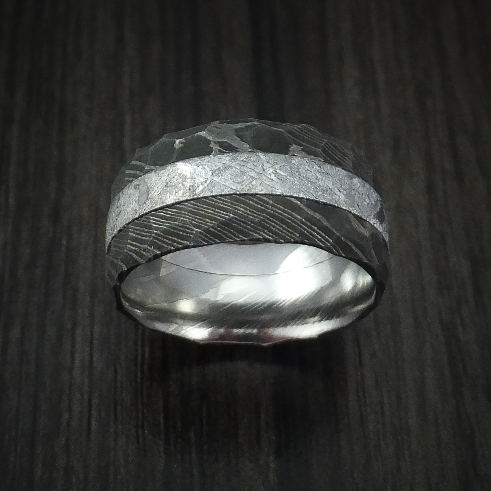 Gibeon Meteorite in Hammered Damascus Steel Wedding Men's Band - Image 2