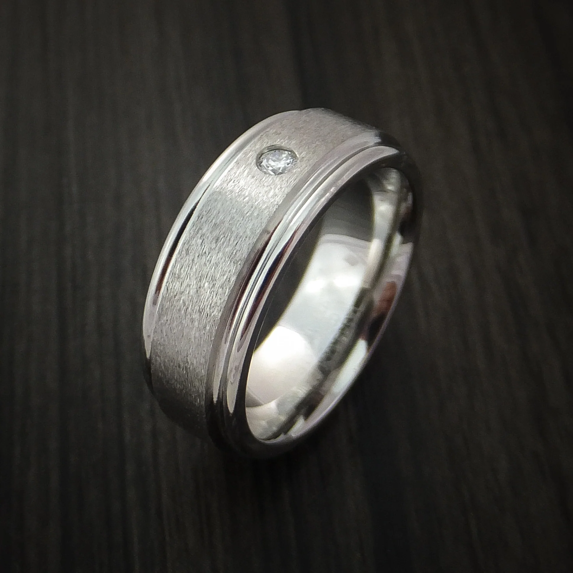 Inconel Satin Finish Men's Ring with a Beautiful Round Diamond - Image 3