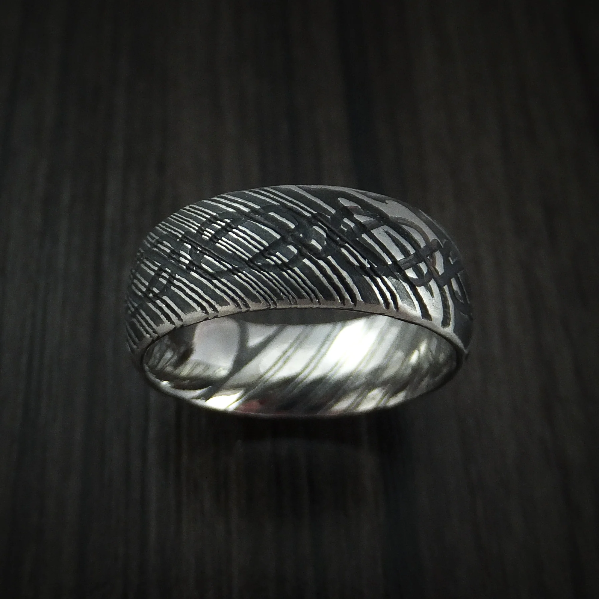 Woodgrain Kuro Damascus Steel Celtic Knot Men's Ring Infinity Design Wedding Band - Image 2
