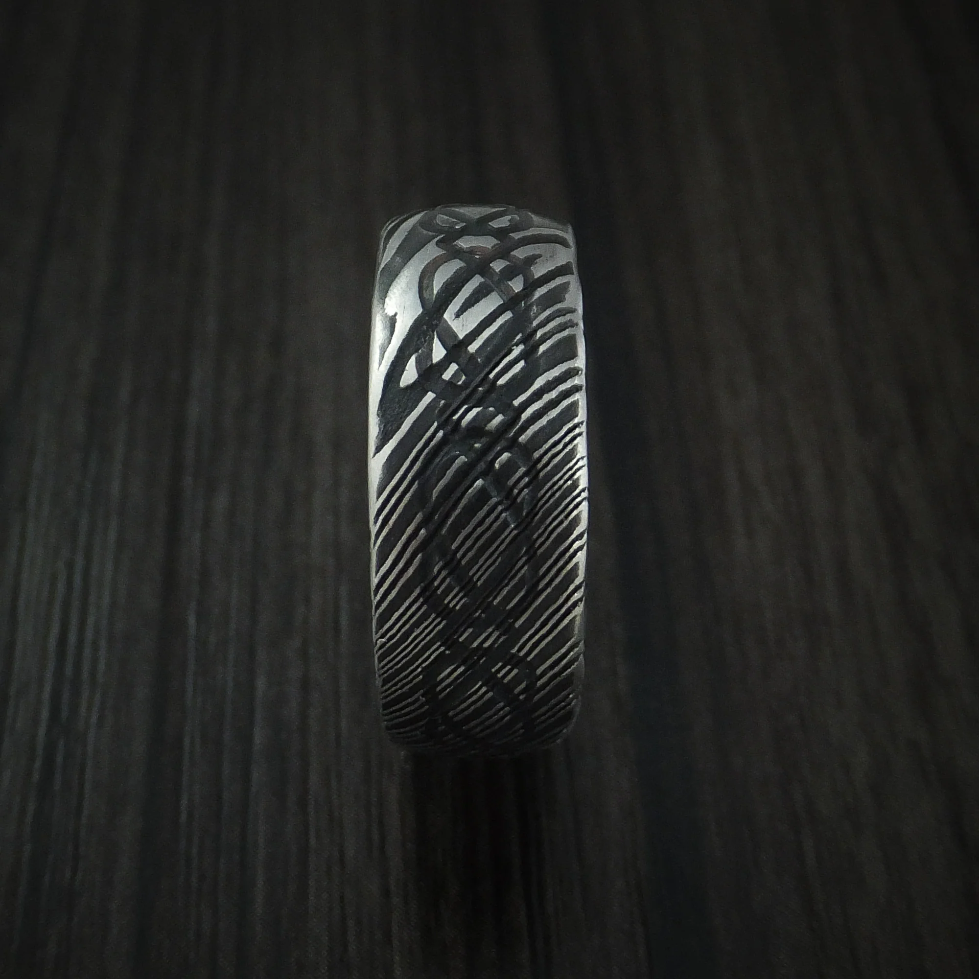 Woodgrain Kuro Damascus Steel Celtic Knot Men's Ring Infinity Design Wedding Band - Image 3