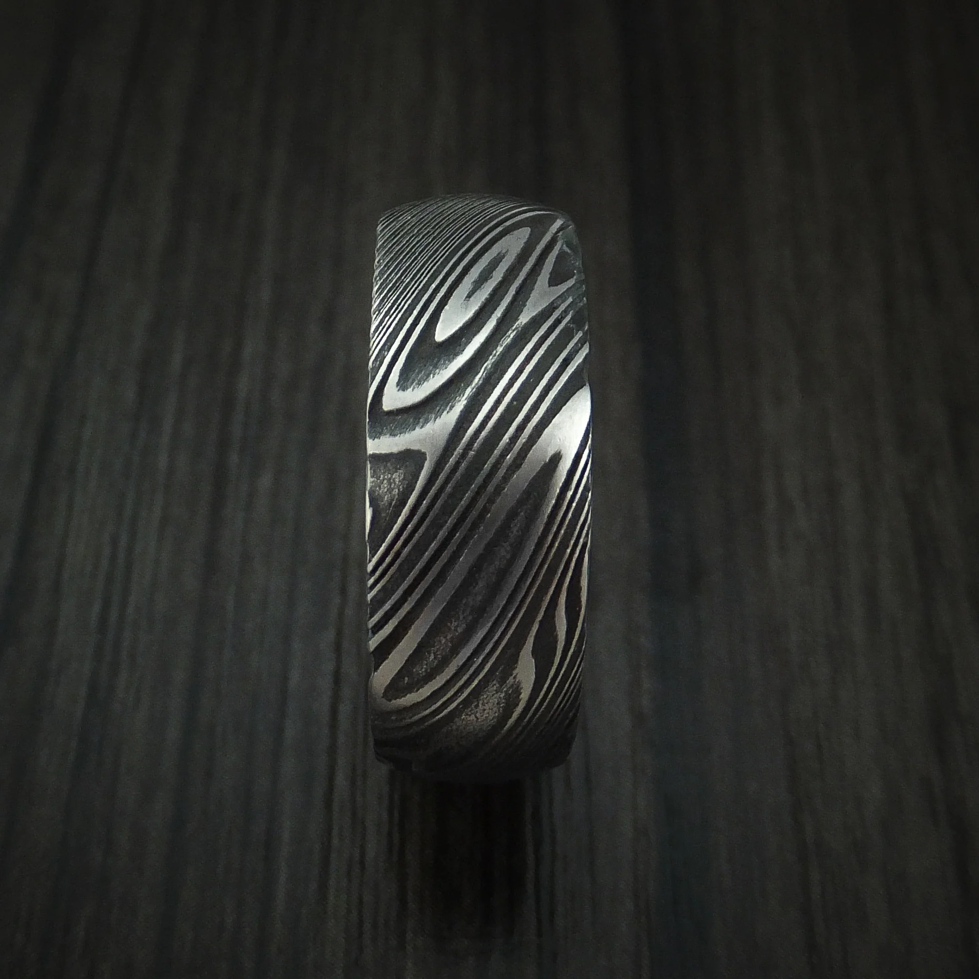 Woodgrain Kuro Damascus Steel Men's Ring with Hardwood Sleeve Custom Made Wood Band - Image 3