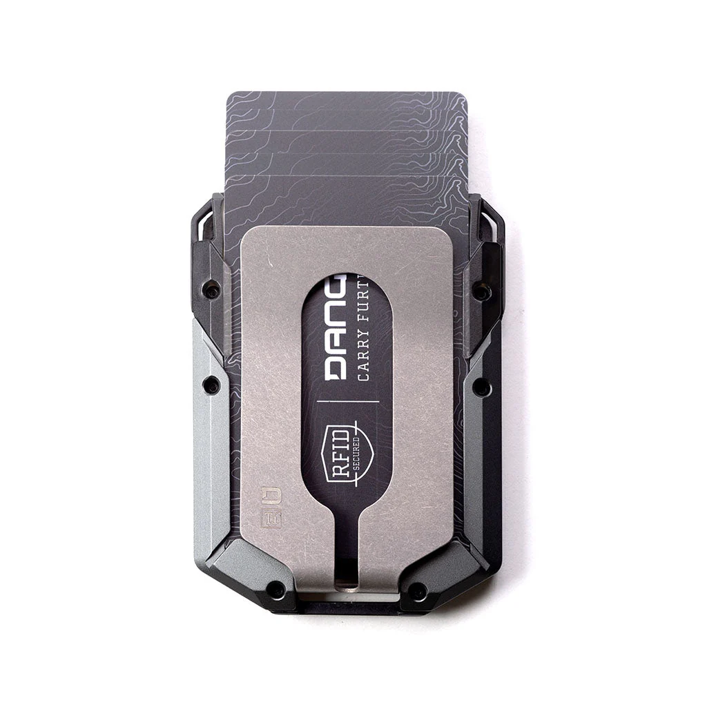 M4 MAVERICK™ RAIL WALLET with TITANIUM CLIP - Image 3