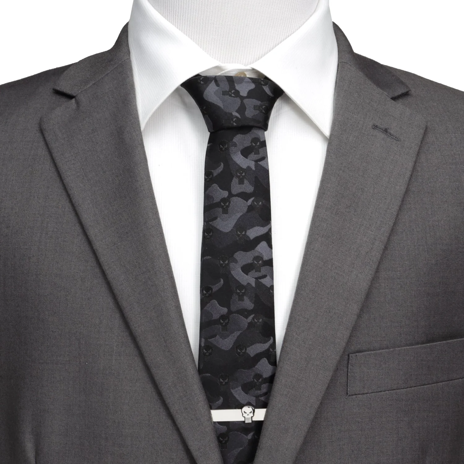 Marvel The Punisher Camo Black Silk Men's Tie - Image 2
