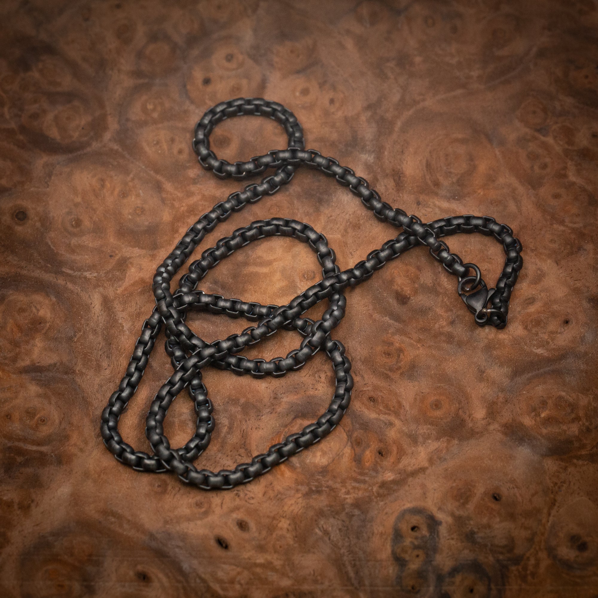 Matte Black Venetian Box Chain 24 inch Necklace - Image 3