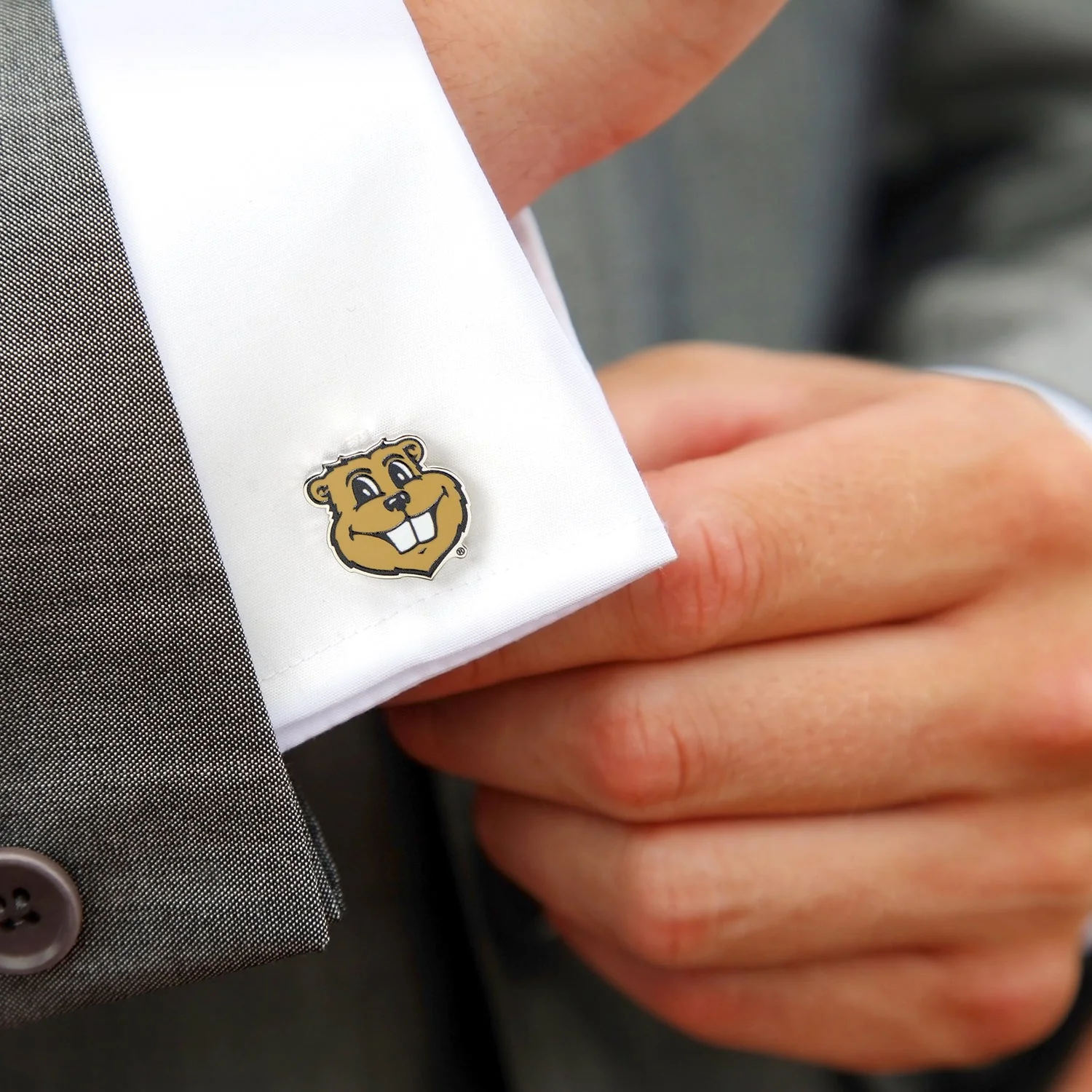 NCAA Minnesota Gophers Mascot Cufflinks - Image 2