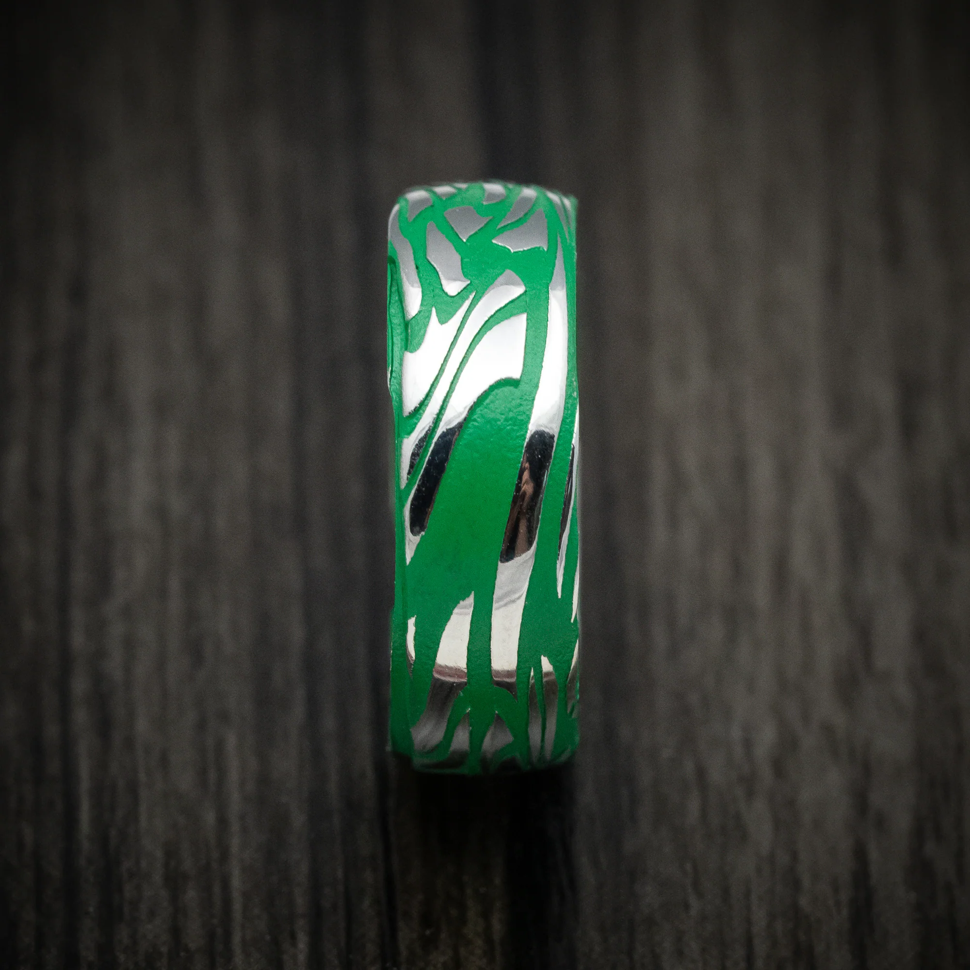 Scale Kuro Damascus Steel Men's Ring with Cerakote Grooves Custom Made Band - Image 3