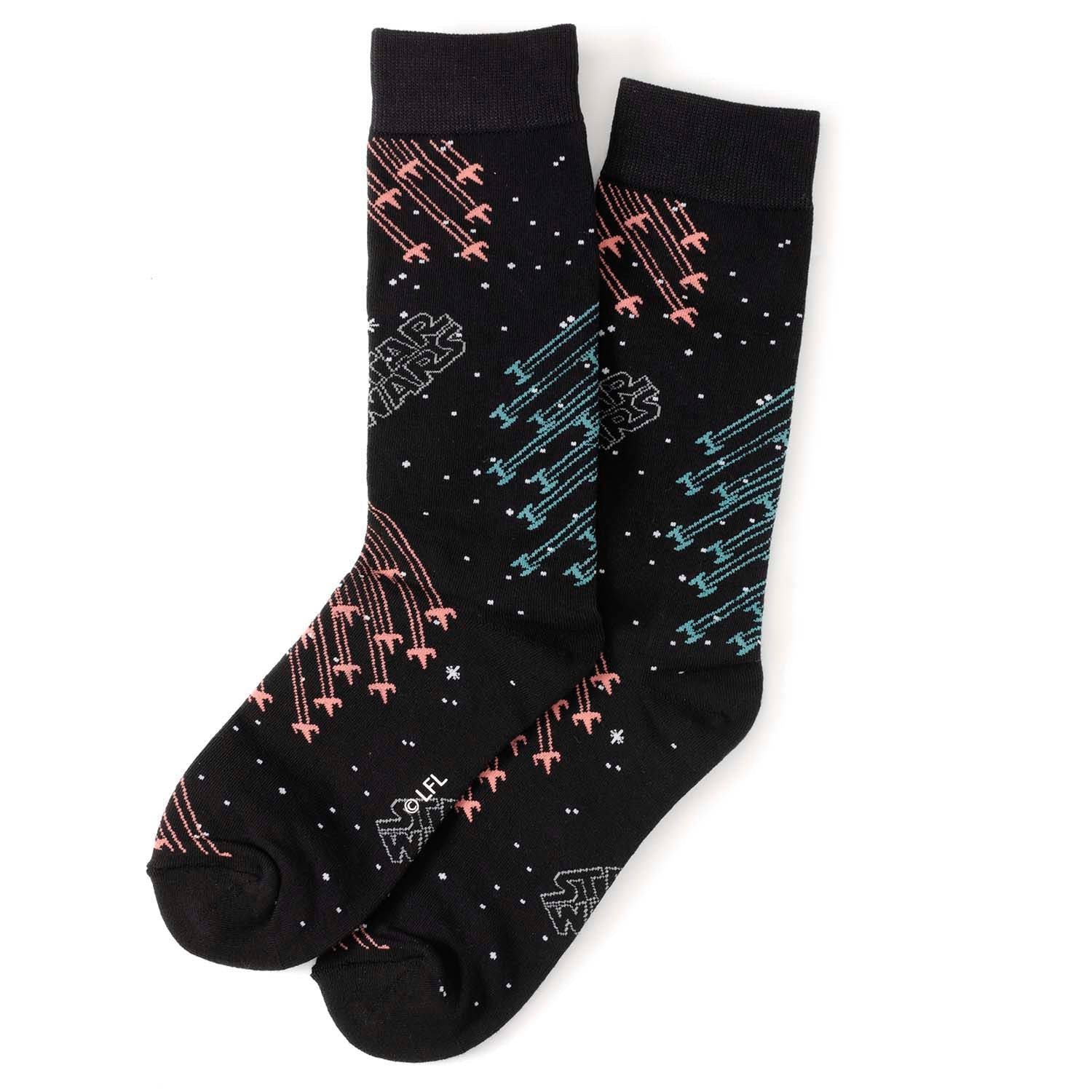 Star Wars Transport 3 Pack Sock & Lapel Pin Gift Set - Image 2