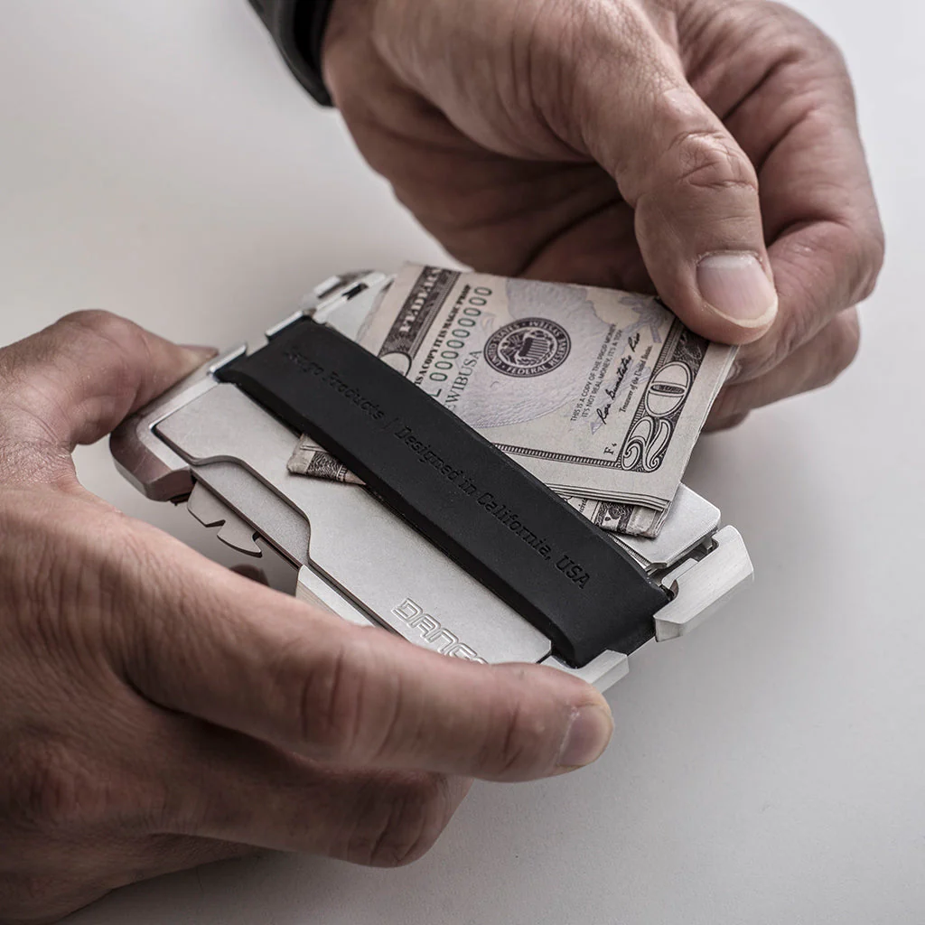 T01 TACTICAL™ WALLET - Image 6