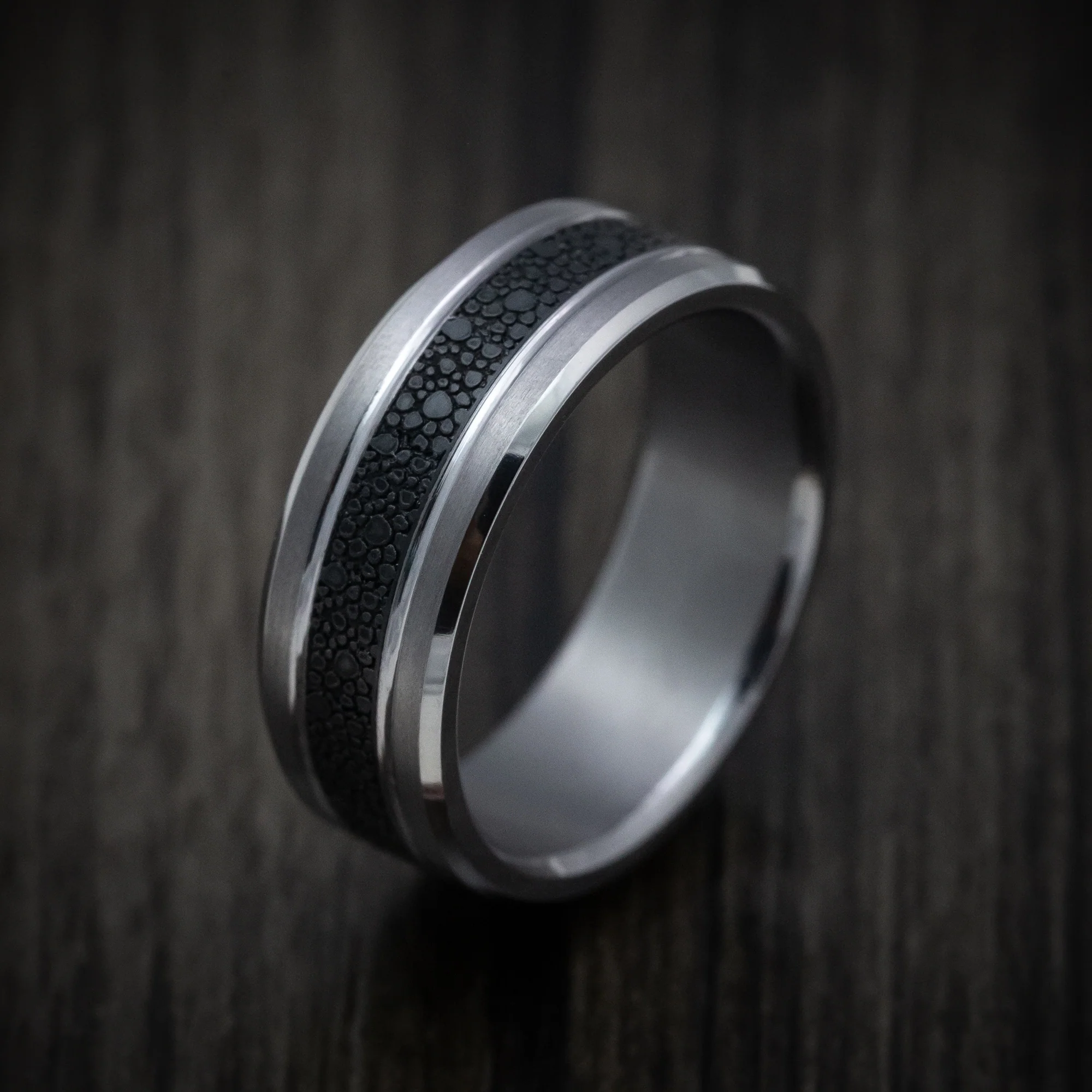 Tantalum Band with Patterned Carbon Fiber Inlay Custom Made Men's Ring - Image 4
