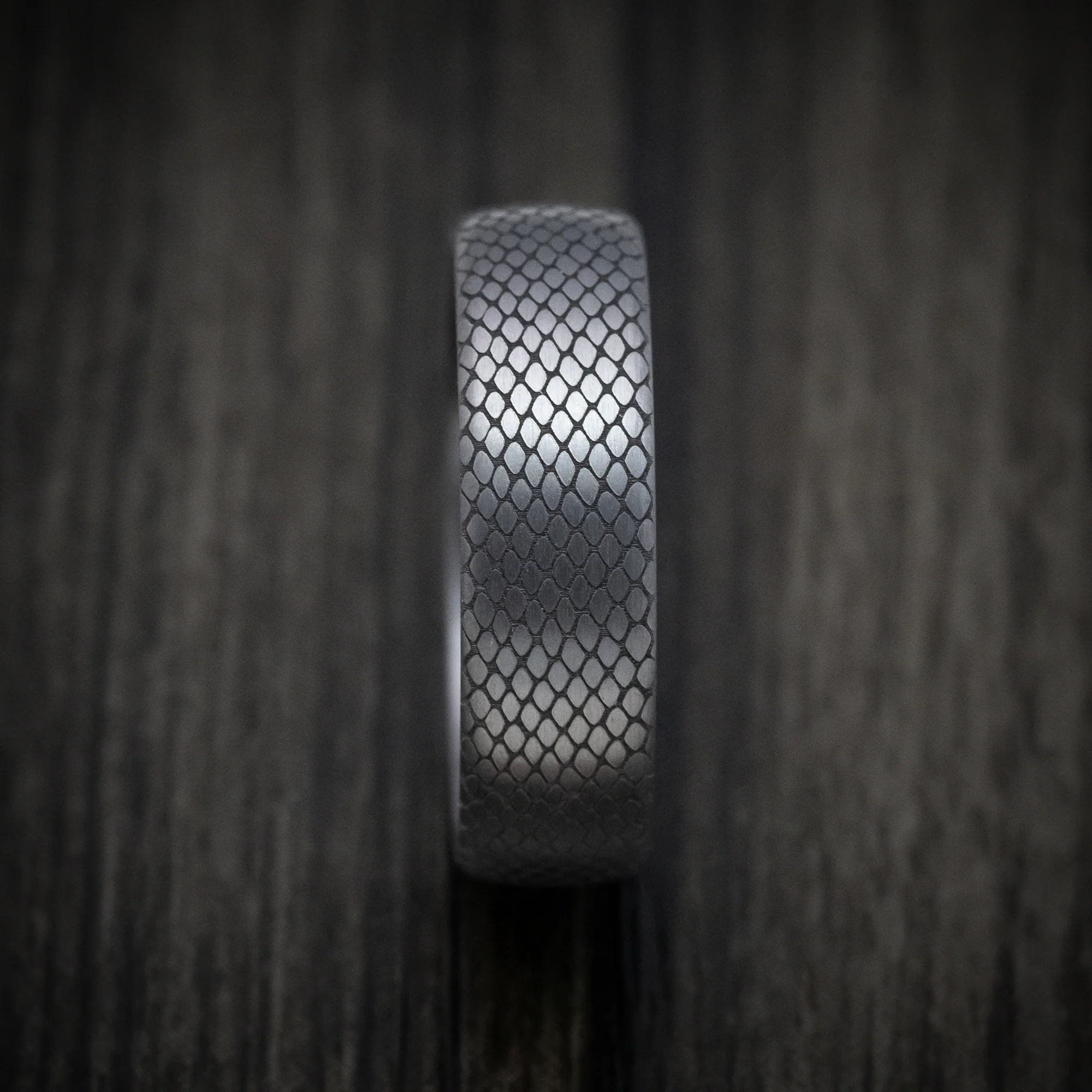 Tantalum Band with Scales Design Pattern Custom Made Men's Ring - Image 3