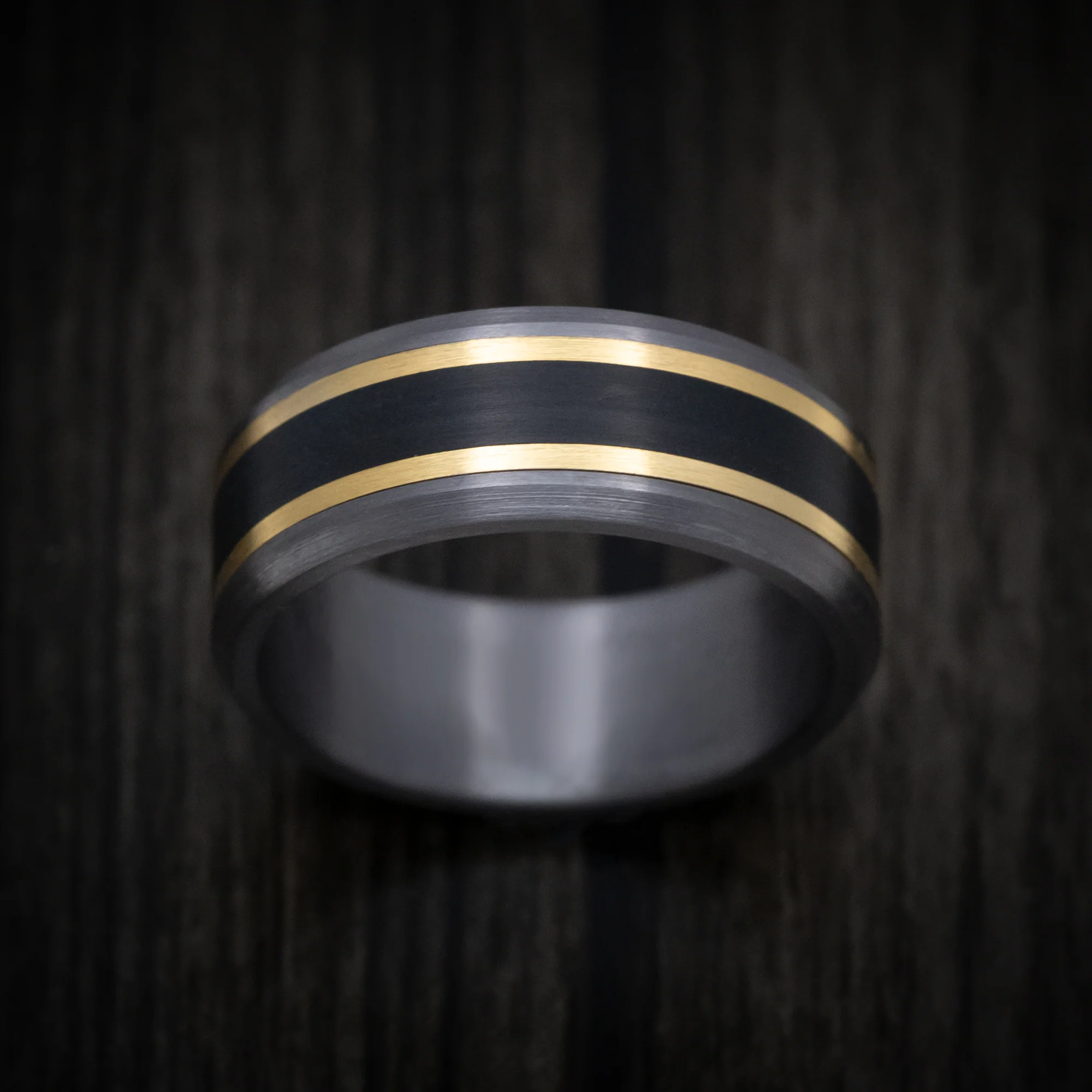 Tantalum Men's Ring with Carbon Fiber Inlay and 14K Yellow Gold Accents - Image 2